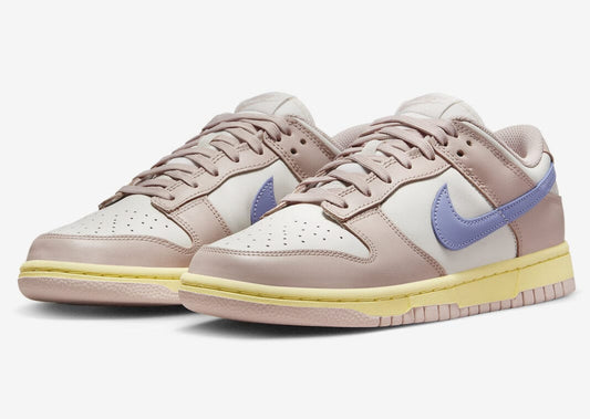 NK Dunk Low Pink Oxford